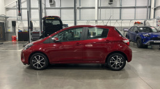 Toyota Yaris 1.5 VVT-i Icon Tech 5dr CVT Petrol Hatchback